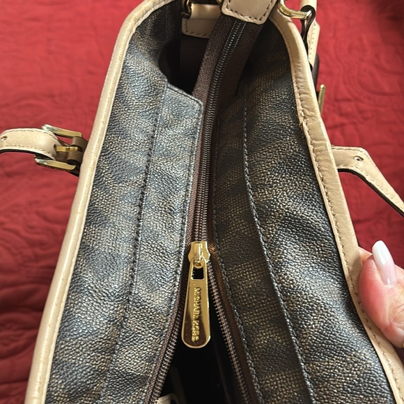 Michael Kors Large Leather Diaper Bag - Picture 10 of 17